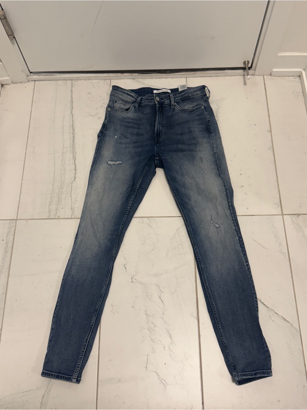 CALVIN KLEIN Slim Straight Mid-Blue Washed Jeans